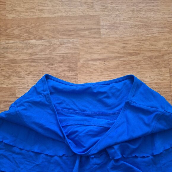 Electric blue tennis skirt - Picture 3 of 4